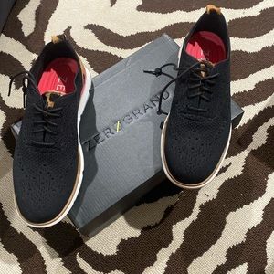Black zero grand Colehaan sneakers